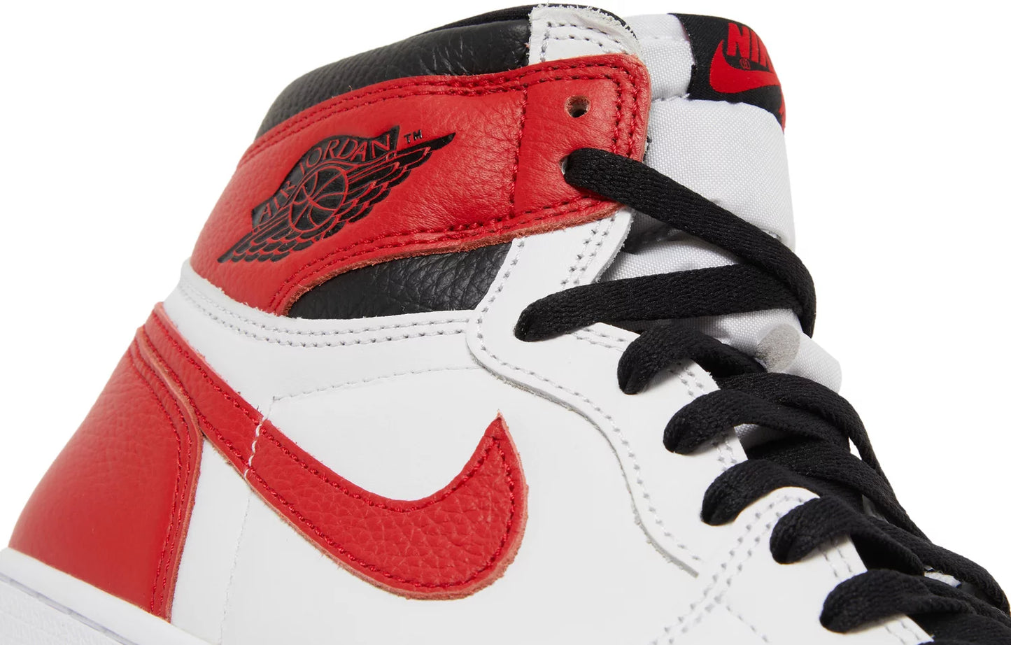 Nike Air Jordan 1 Retro High OG Heritage