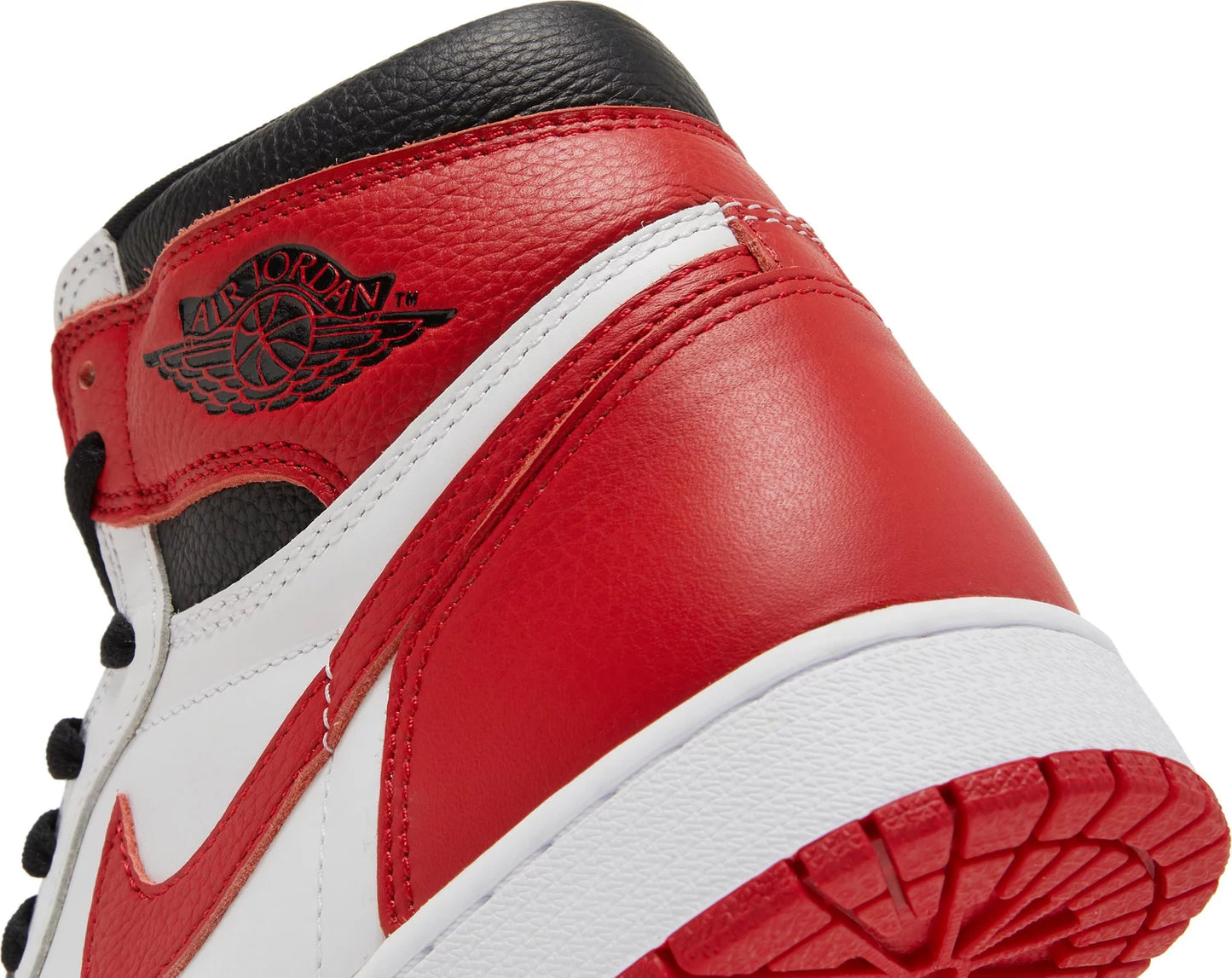 Nike Air Jordan 1 Retro High OG Heritage