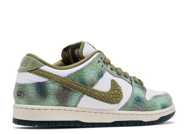 Nike Dunk Low SB x Alexis Sablone Chameleon